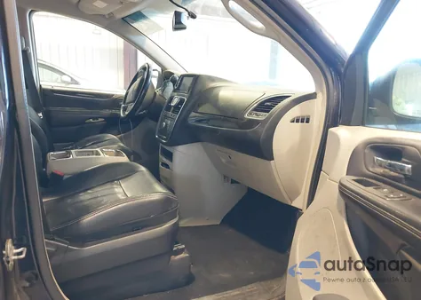 2013 Chrysler Town & Country Touring from USA, damaged, VIN 2C4RC1BG2DR630306